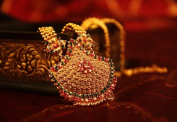 Candere Gold Jewellery